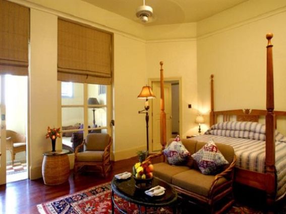 Red-Crane-Travel-Raffles-Grand-Hotel-dAngkor-Guest-Room